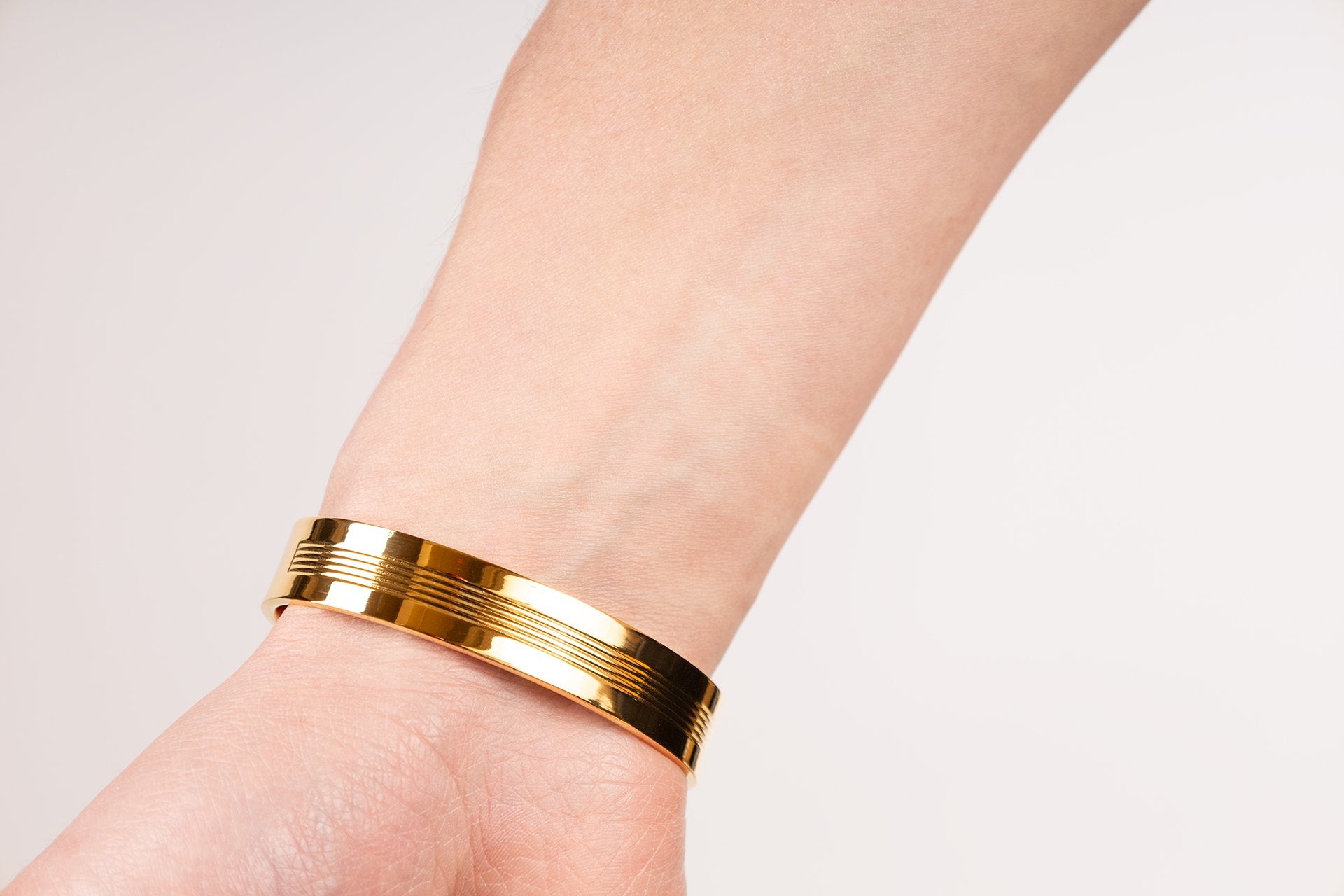 Serai Bangle - Louis Faglin Paris Rose gold Small